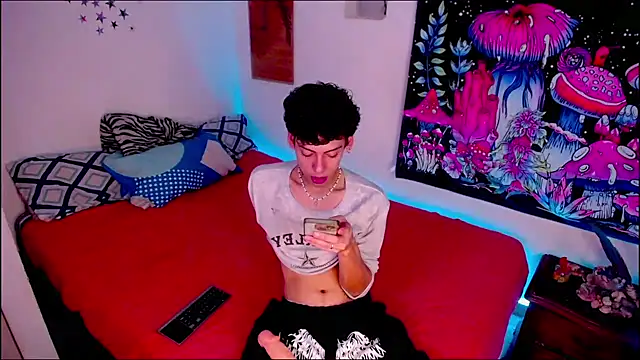 Thedoll_ethan7 webcam