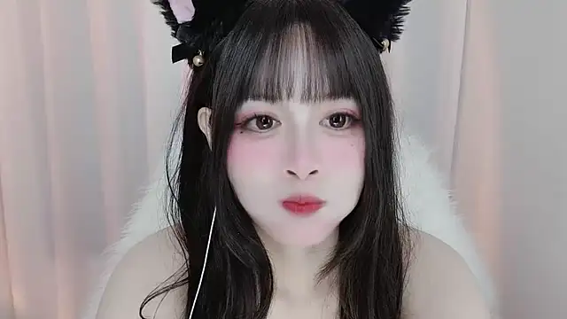 -zhuzhu-999- live cam on StripChat