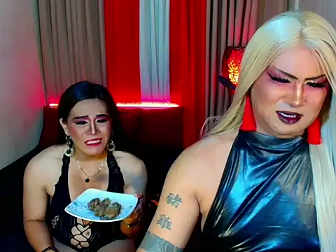 Wildest_Slave_Huntress webcam