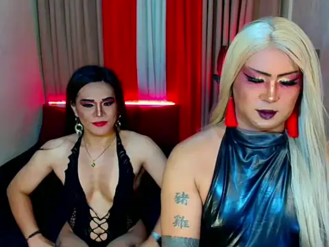 Wildest_Slave_Huntress webcam