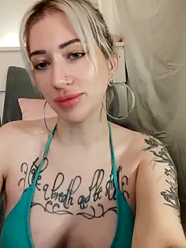 Gina-Lumara webcam