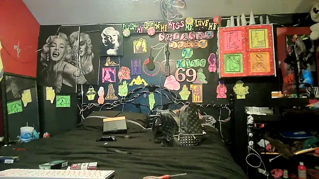 DaddyAndSplashQueen webcam