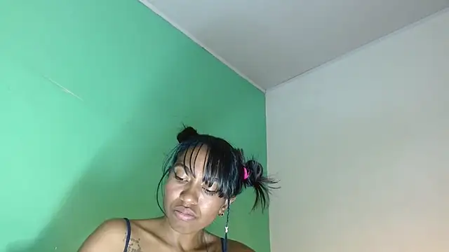 avaleri_cherry
