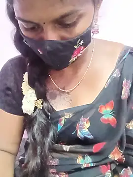 CuteDevilAnu webcam