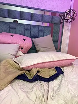 zoe_martinez webcam