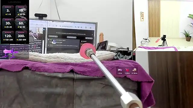 Paulina_Davis_ webcam