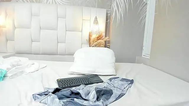 your_sissytrans live cam on StripChat