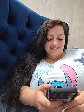 AMYRA_HOT webcam
