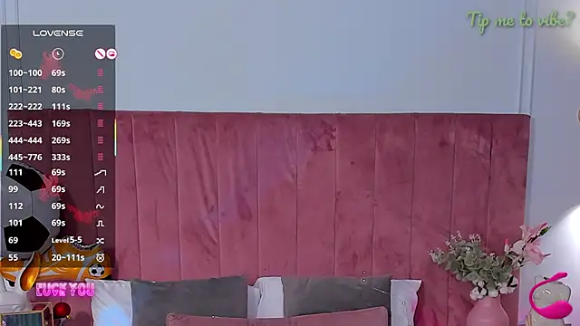 Mayzzie webcam