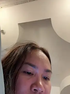 Ponthip webcam
