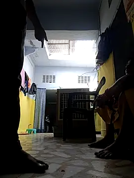 Priyasexcpl live cam