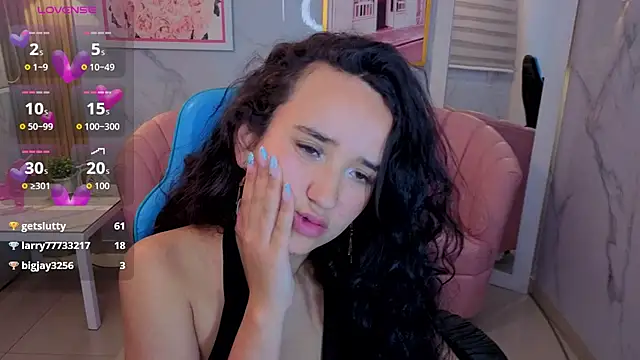 bella_vibess_s webcam