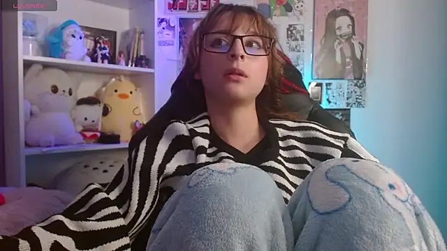 CelesteAyase webcam