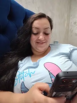 AMYRA_HOT webcam