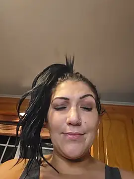 LittleMissEeve live cam