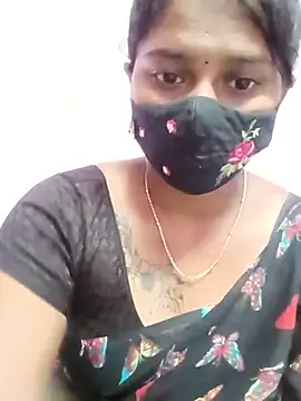 CuteDevilAnu webcam