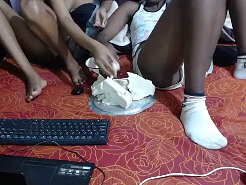 Azwo152333 webcam