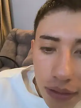 thiagoo_vega (M twink) - take off all the clothes, with a hard co