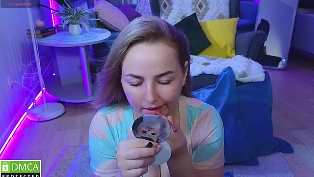 Mira_Mermayd webcam