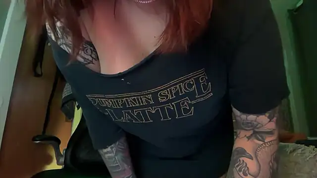 Pumpkin_bunny webcam