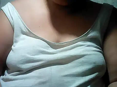 Sexyhorney4u webcam