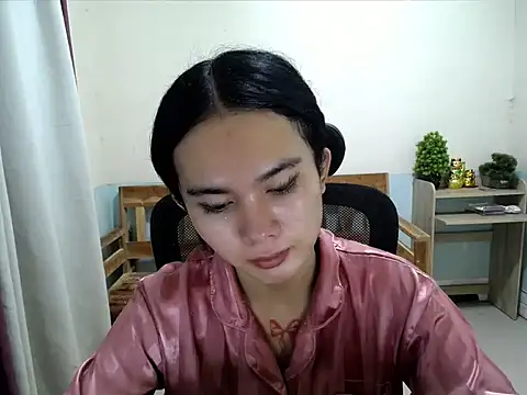devine_goddess webcam