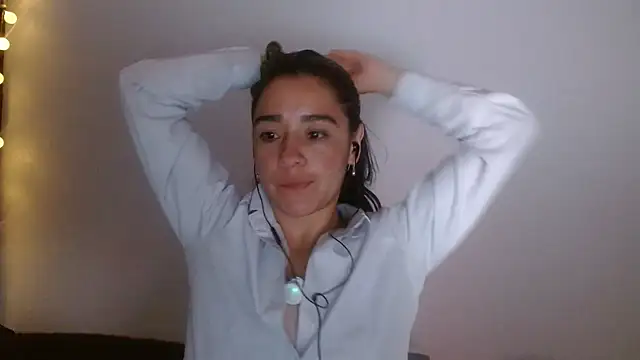 sensualstryp webcam