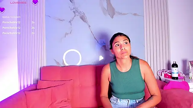 LunaRossie_ webcam