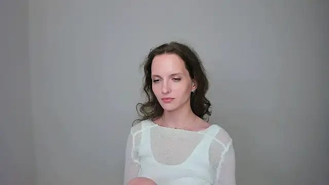 Ariadna_Shy webcam