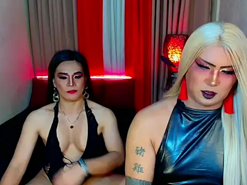 Wildest_Slave_Huntress webcam
