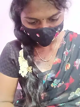 CuteDevilAnu webcam