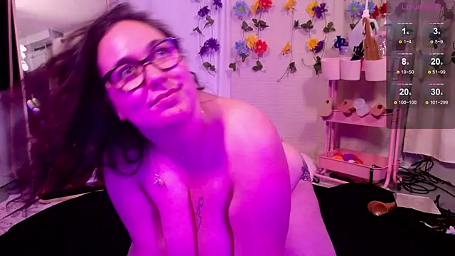 amberxoxhoney live cam on StripChat