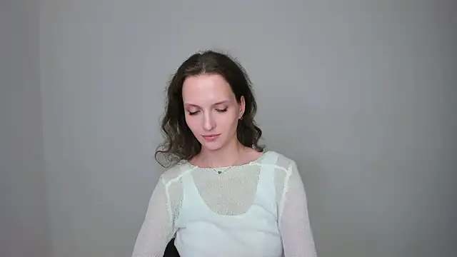 Ariadna_Shy webcam