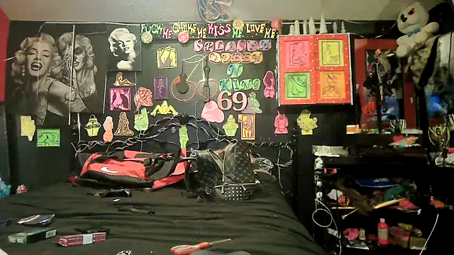 DaddyAndSplashQueen webcam