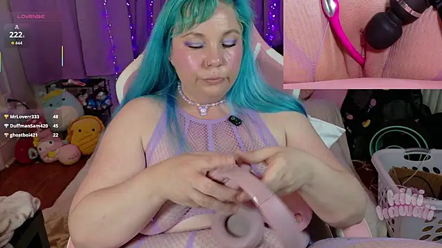 KawaiiKiki_247 webcam
