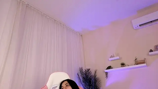 BetsyGonzale live cam on StripChat