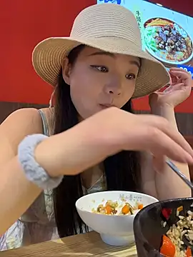 xiaochengzi505 live cam
