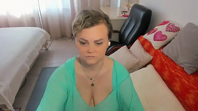 MildMature webcam