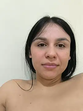 Daniela-rosee webcam