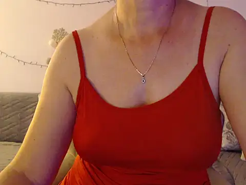 YourfantasyGiuly webcam