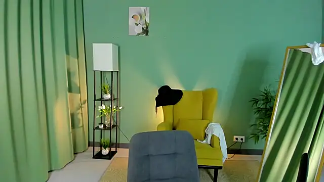 LeticiaRomano webcam