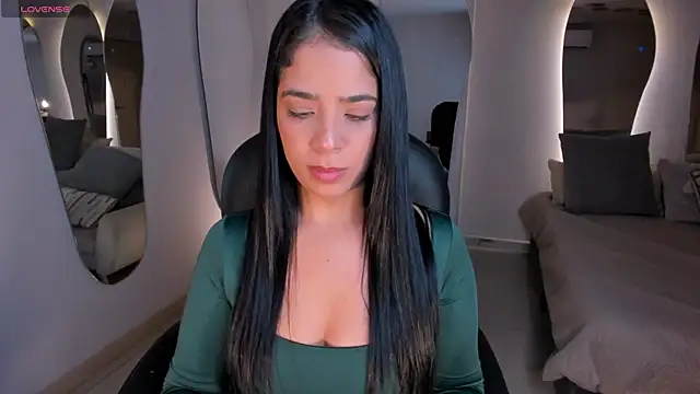 LucyCarter1 webcam