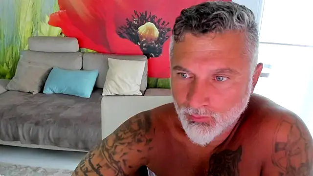 BlowMyXXL webcam