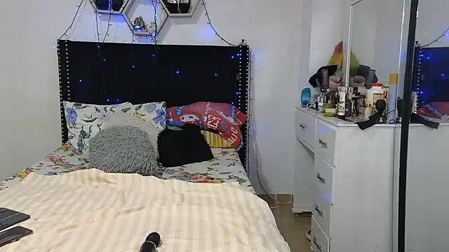 charlotte_077 webcam