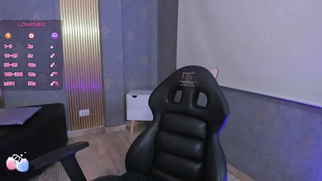 Laulin_tay webcam