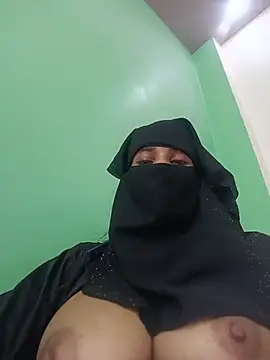 Aafreen_36 webcam