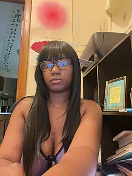 Ebonythroat777 webcam