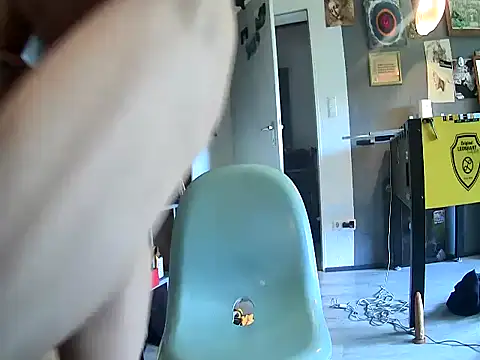 Hornybiboy66