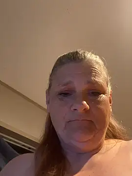 Roxie6989 webcam