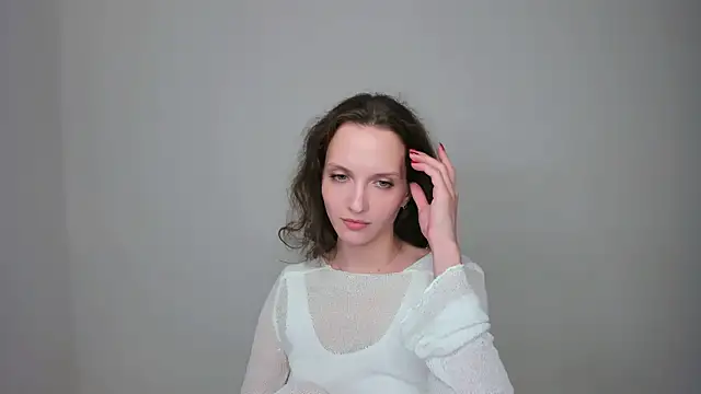 Ariadna_Shy webcam